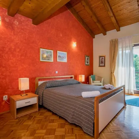 Rossella 1-2 Apartment